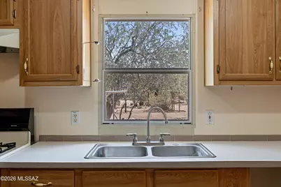 6940 N Pelto Path, Tucson, AZ 85743 - Photo 15