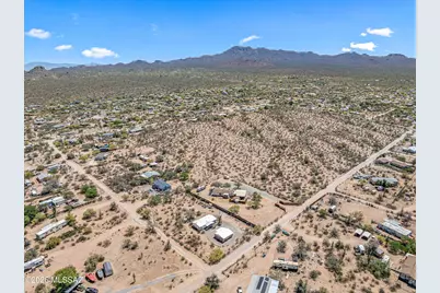 6940 N Pelto Path, Tucson, AZ 85743 - Photo 3