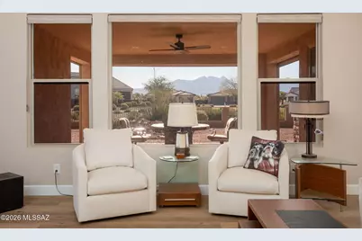 1438 E Quartzite Way, Green Valley, AZ 85614 - Photo 7
