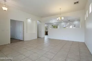 7472 W Cosmic Sky Dr, Tucson, AZ 85743 - Photo 9