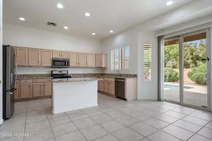 7472 W Cosmic Sky Dr, Tucson, AZ 85743 - Photo 15