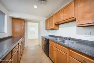 216 E Waverly St, Tucson, AZ 85705 - Photo 15