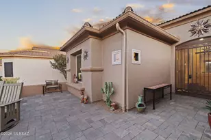 2209 W Calle Cacillo, Green Valley, AZ 85622 - Photo 11