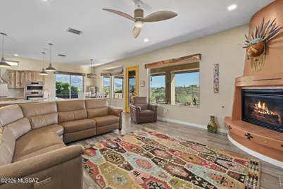 2209 W Calle Cacillo, Green Valley, AZ 85622 - Photo 19