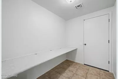 2233 W Gramercy Drive, Green Valley, AZ 85622 - Photo 21