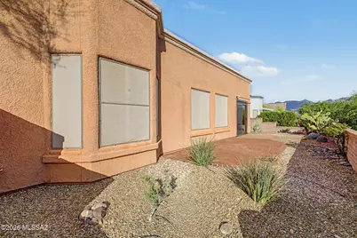 2233 W Gramercy Drive, Green Valley, AZ 85622 - Photo 27