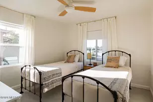 1402 E Roger Rd, Tucson, AZ 85719 - Photo 17