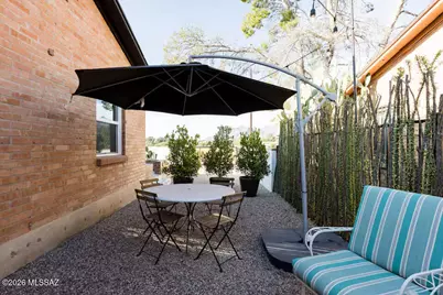 1402 E Roger Road, Tucson, AZ 85719 - Photo 23