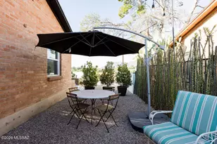 1402 E Roger Rd, Tucson, AZ 85719 - Photo 23