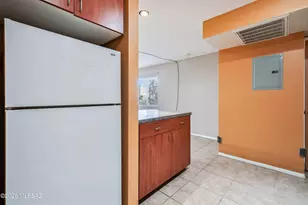 2525 N Alvernon Way, Tucson, AZ 85712 - Photo 15