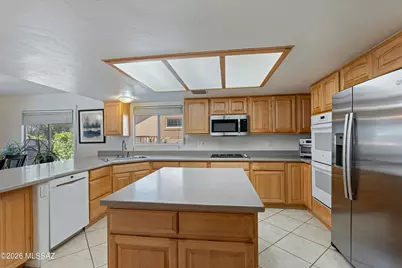 1821 W Desert Highlands Drive, Tucson, AZ 85737 - Photo 21