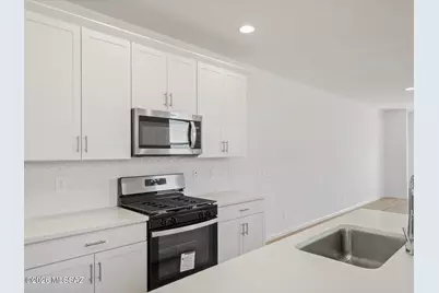 [Address not provided], Tucson, AZ 85743 - Photo 7