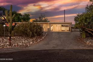 1525 S Cape Verde Pl, Tucson, AZ 85748 - Photo 3