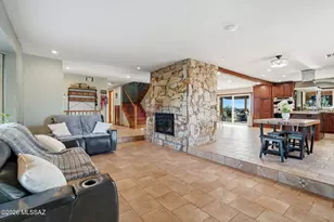7350 S Cactus Thorn Ln, Tucson, AZ 85747 - Photo 9