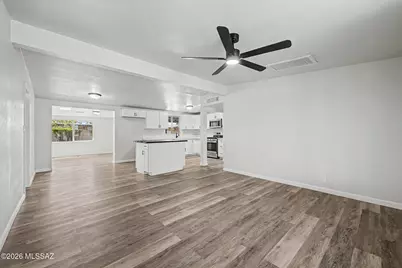 6910 E Calle Marte, Tucson, AZ 85710 - Photo 5
