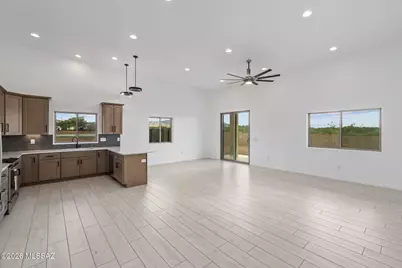 937 N Blue Slate Drive, Vail, AZ 85641 - Photo 13