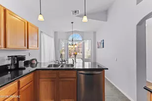 9038 N Palm Brook Dr, Tucson, AZ 85743 - Photo 23