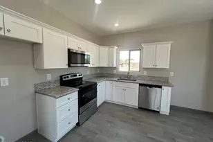 808 E 35th St, Tucson, AZ 85713 - Photo 3