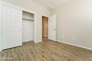 6449 W Smoky Falls Way, Tucson, AZ 85757 - Photo 13