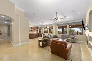 12301 N Golden Mirror Dr, Marana, AZ 85658 - Photo 17
