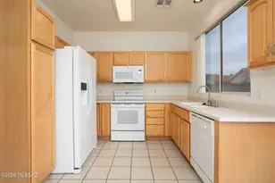 7992 W Cottonwood Wash Wy, Tucson, AZ 85743 - Photo 17