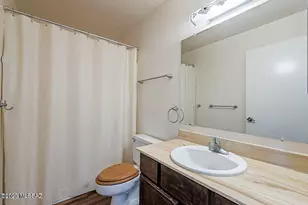327 N Calle Del Chancero, Green Valley, AZ 85614 - Photo 5