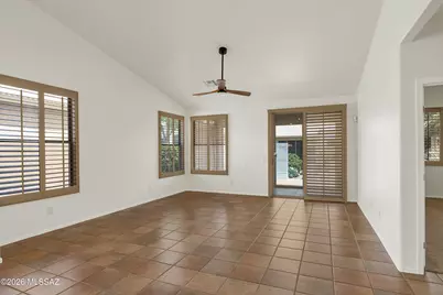 38894 S Carefree Drive, Saddlebrooke, AZ 85739 - Photo 11