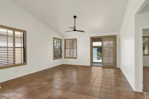 38894 S Carefree Dr, Saddlebrooke, AZ 85739 - Photo 11