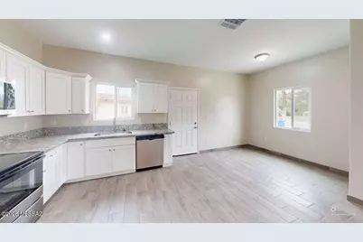 1595 N Yavapai Street #1, Tucson, AZ 85745 - Photo 5