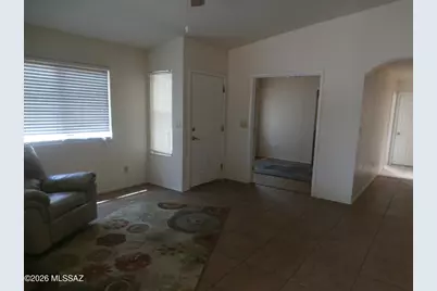 90 E Camino De Diana, Green Valley, AZ 85614 - Photo 5