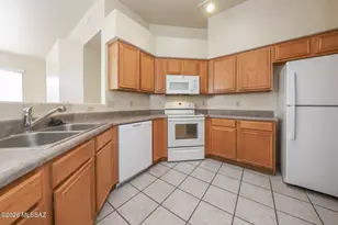 7362 E Placita Sacra, Tucson, AZ 85715 - Photo 5