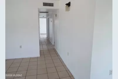 4552 E Douglas Street, Tucson, AZ 85711 - Photo 11