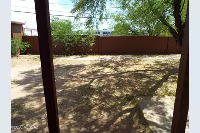 4552 E Douglas Street, Tucson, AZ 85711 - Photo 17