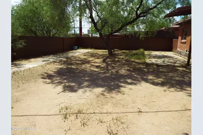 4552 E Douglas Street, Tucson, AZ 85711 - Photo 19