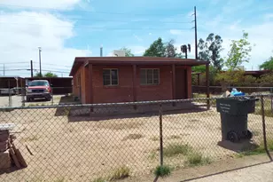 4552 E Douglas St, Tucson, AZ 85711 - Photo 11