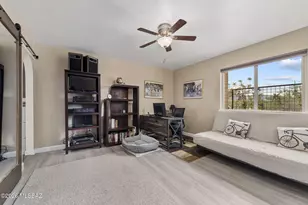 10685 E Oakwood Dr, Tucson, AZ 85749 - Photo 21