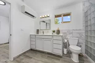 10685 E Oakwood Dr, Tucson, AZ 85749 - Photo 19