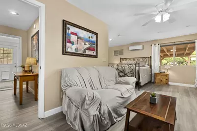 10685 E Oakwood Drive, Tucson, AZ 85749 - Photo 15