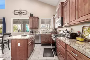 269 W Sacaton Canyon Dr, Oro Valley, AZ 85755 - Photo 9