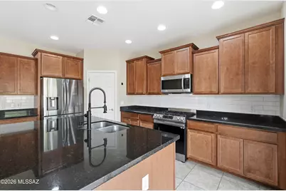 8978 W Cloudwood Drive, Marana, AZ 85653 - Photo 13