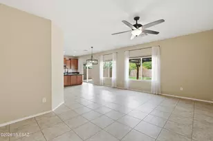 8978 W Cloudwood Dr, Marana, AZ 85653 - Photo 7