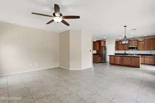 8978 W Cloudwood Dr, Marana, AZ 85653 - Photo 9