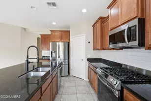 8978 W Cloudwood Dr, Marana, AZ 85653 - Photo 13