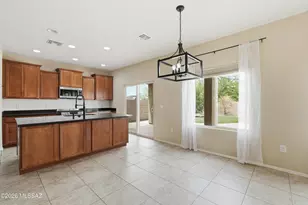 8978 W Cloudwood Dr, Marana, AZ 85653 - Photo 11