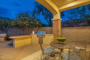 7343 E Autumn Dusk Pl, Tucson, AZ 85750 - Photo 9