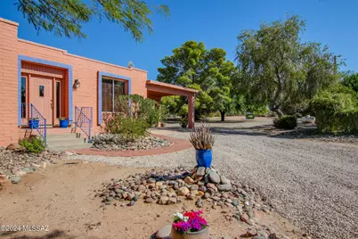 6070 W Desert Marigold Lane, Tucson, AZ 85742 - Photo 33