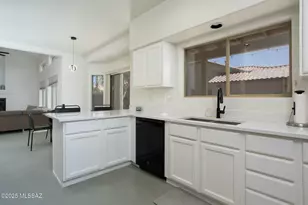 6851 W Kern Dr, Tucson, AZ 85743 - Photo 9