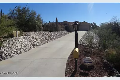 5704 E RÃ­o Verde Vista Drive, Tucson, AZ 85750 - Photo 1
