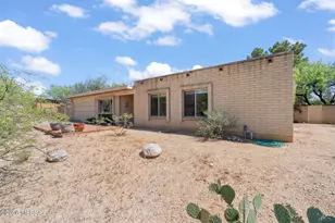 9070 E Kayenta Dr, Tucson, AZ 85749 - Photo 3