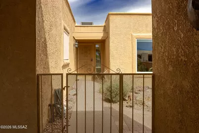 724 W Rio San Pedro, Green Valley, AZ 85614 - Photo 3